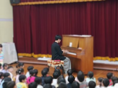 卒園児のピアノ演奏会